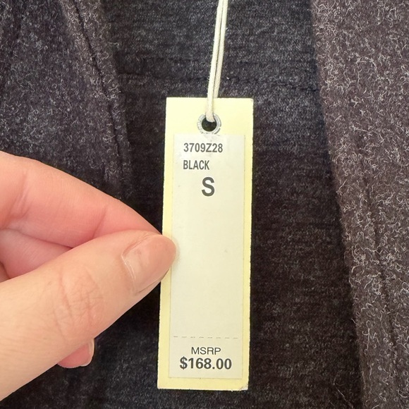 Max Studio Jacket - Small - Picture 5 of 9